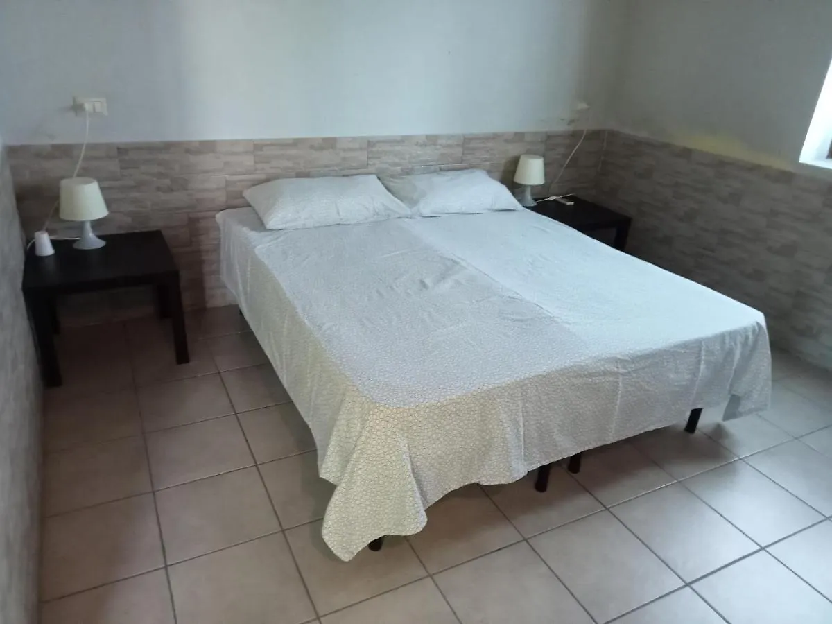 Villa N'Uovo Agriturismo à Cassolnovo