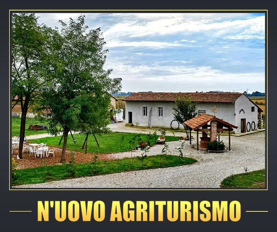 Villa N'Uovo Agriturismo à Cassolnovo
